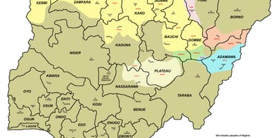 Mapa ng nigeria na nagpapakita sa 36 estado at ang kanilang mga capitals