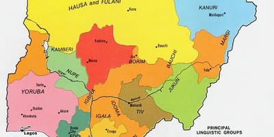 Mapa ng nigeria ng pagpapakita ng mga grupo ng etniko